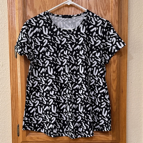 Avon Studio 1886 Crew Neck Tee - Medium - Picture 1 of 5